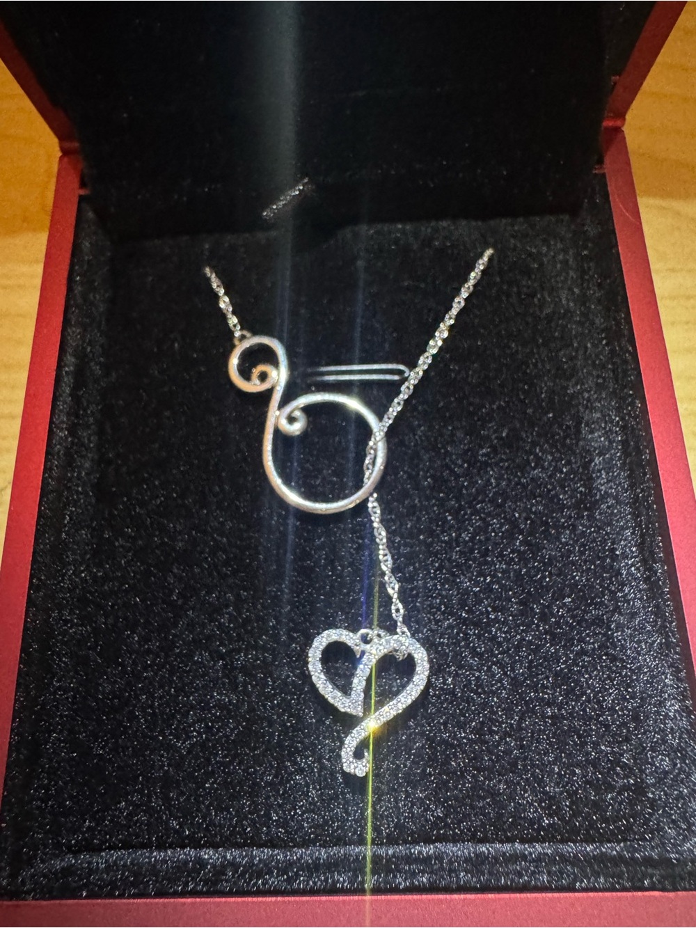 Sophy Jeweler AG 925 Silver heart infinity necklace with diamonds.